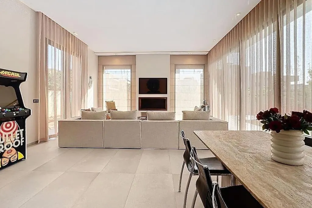 Villa Blanca Au Golf De Noria, Piscine Chauffee مراكش